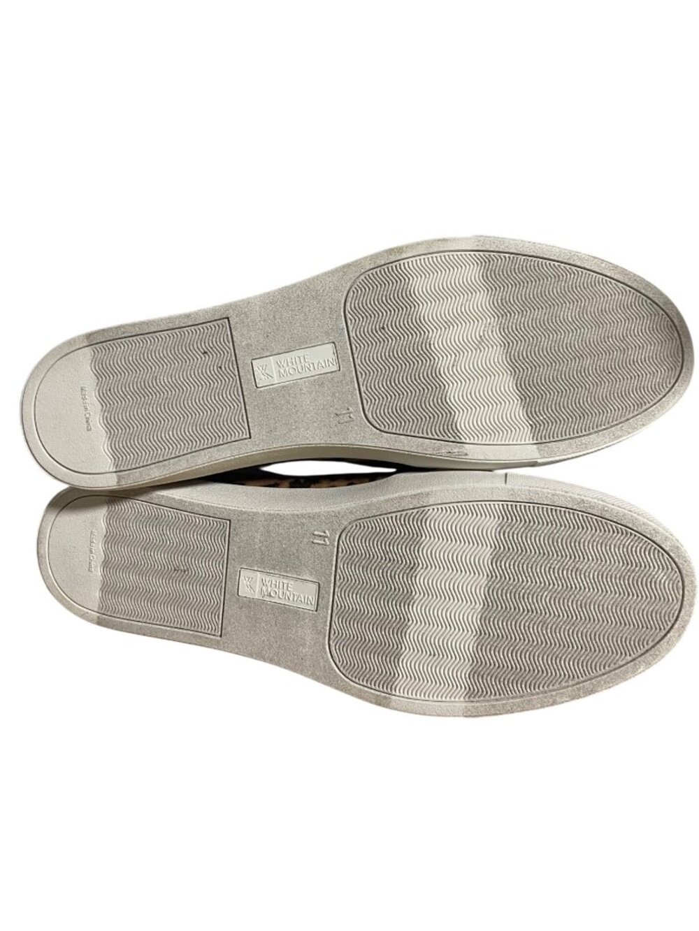White Mountain Peyton Leopard Print Slip On Sneakers Womens 11 Casual Shoes - Picture 4 of 11
